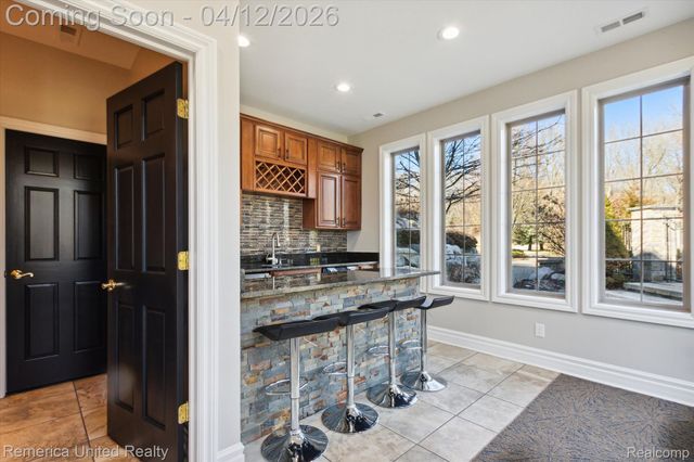 1221 Wilderness Hills Trail, Putnam Township, MI 48169