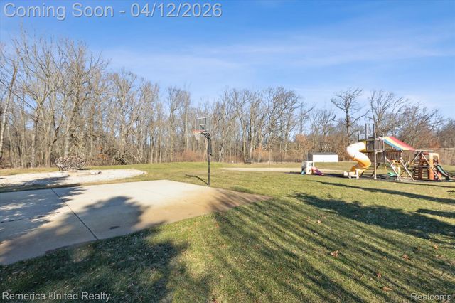 1221 Wilderness Hills Trail, Putnam Township, MI 48169