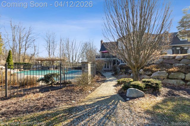 1221 Wilderness Hills Trail, Putnam Township, MI 48169