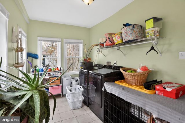 10 E PINE ST, Delmar, MD 21875