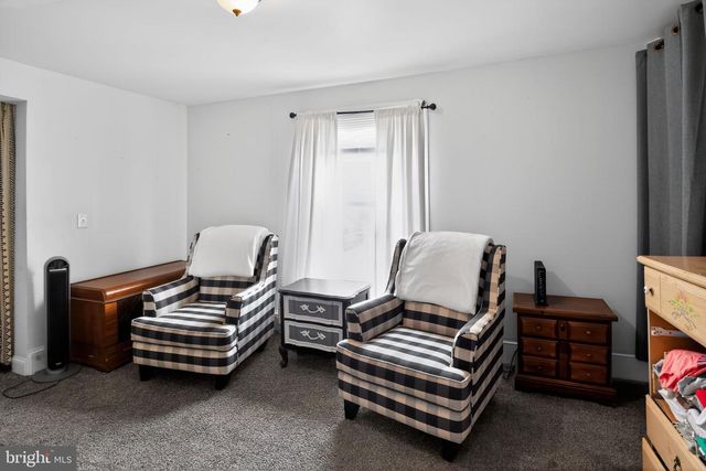 10 E PINE ST, Delmar, MD 21875