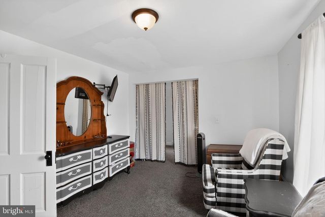 10 E PINE ST, Delmar, MD 21875