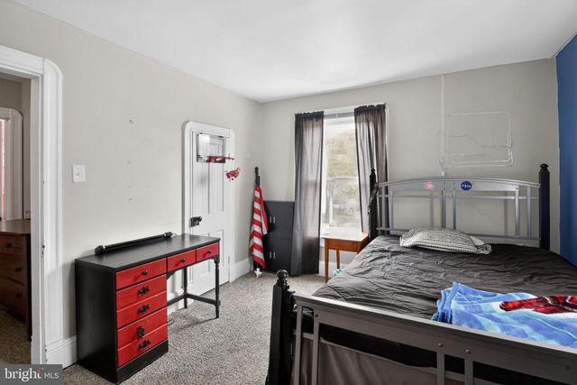 10 E PINE ST, Delmar, MD 21875