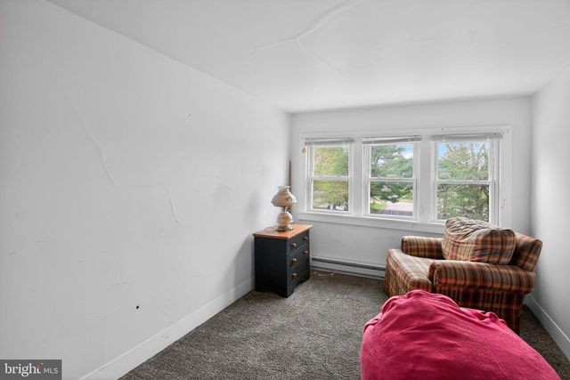 10 E PINE ST, Delmar, MD 21875