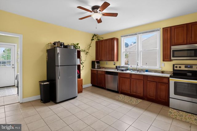10 E PINE ST, Delmar, MD 21875