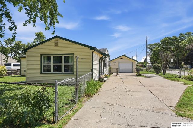 4109 Savage Street, Council Bluffs, IA 51501