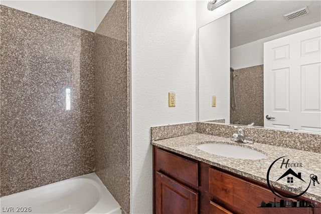 5383 Indian River Drive 320, Las Vegas, NV 89103