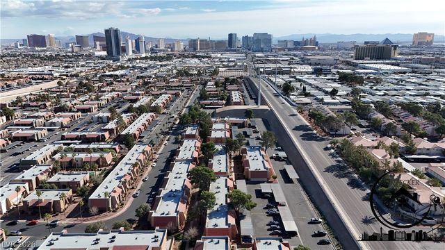 5383 Indian River Drive 320, Las Vegas, NV 89103