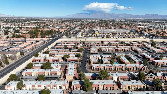 5383 Indian River Drive 320, Las Vegas, NV 89103