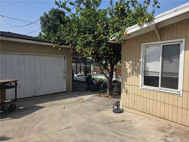 951 W Princeton, Ontario, CA 91762