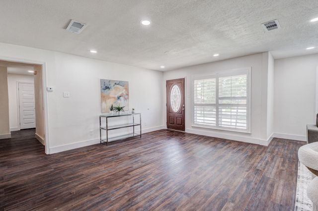 7816 Claremont Drive, Dallas, TX 75228