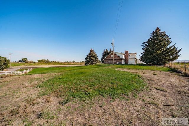 2810 River Ranch Rd, Blackfoot, ID 83221