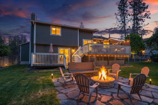 5507 W Pacific Park Dr, Spokane, WA 99208