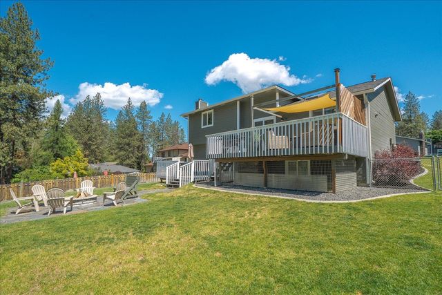 5507 W Pacific Park Dr, Spokane, WA 99208