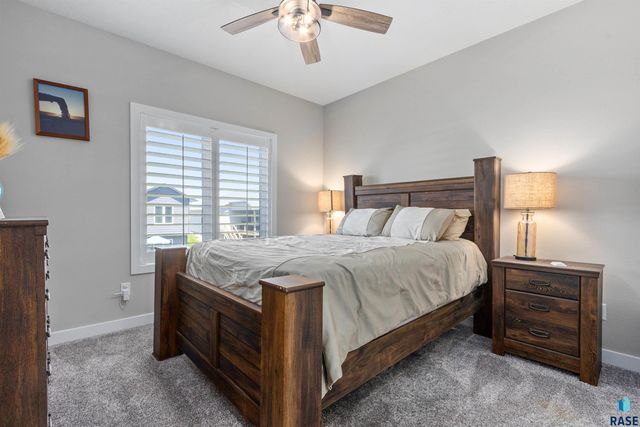 4100 N Interlachen Trl Trail, Sioux Falls, SD 57107