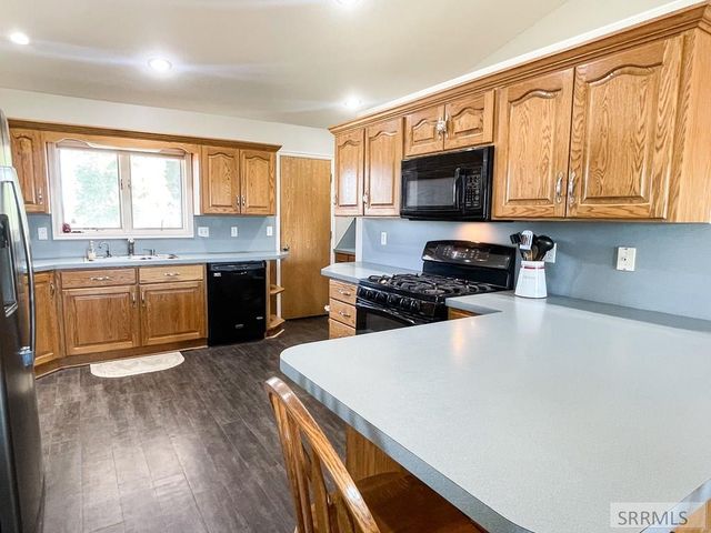 4179 E Iona Road, Idaho Falls, ID 83401