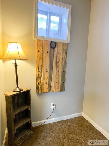 4179 E Iona Road, Idaho Falls, ID 83401