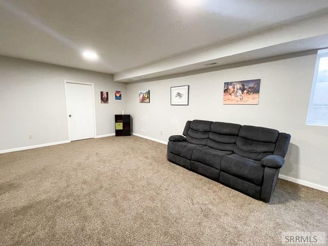 4179 E Iona Road, Idaho Falls, ID 83401