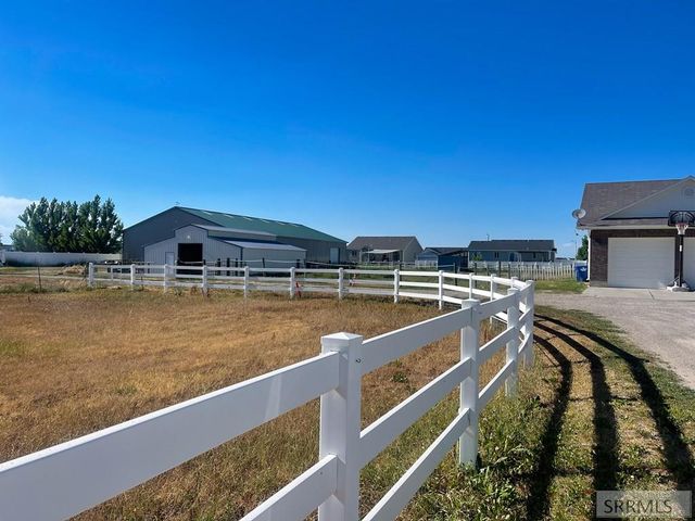 4179 E Iona Road, Idaho Falls, ID 83401