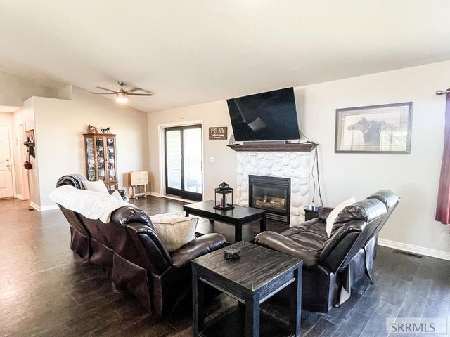 4179 E Iona Road, Idaho Falls, ID 83401