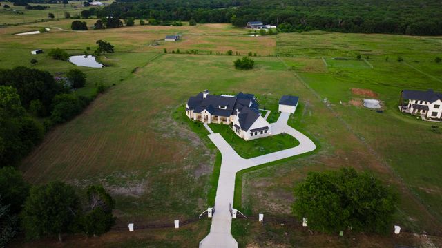 628 VZ CR 2147, Wills Point, TX 75169