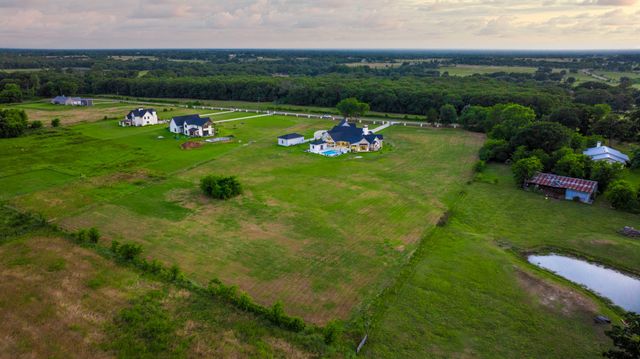 628 VZ CR 2147, Wills Point, TX 75169
