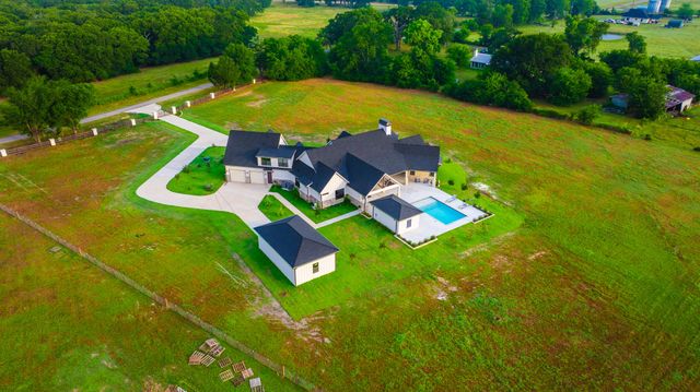 628 VZ CR 2147, Wills Point, TX 75169
