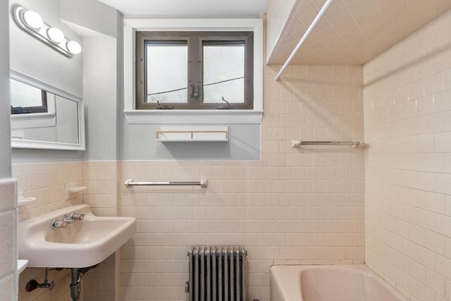 40 Buena Vista St, Swampscott, MA 01907