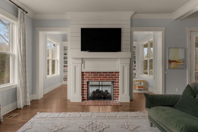 201 Gilchrist South Cir, Nolensville, TN 37135