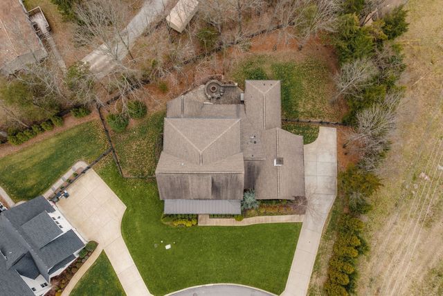 201 Gilchrist South Cir, Nolensville, TN 37135