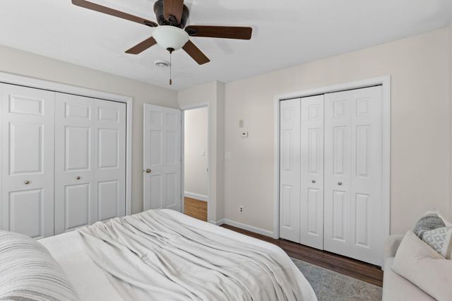 12918 Rutledge Circle, Minnetonka, MN 55305