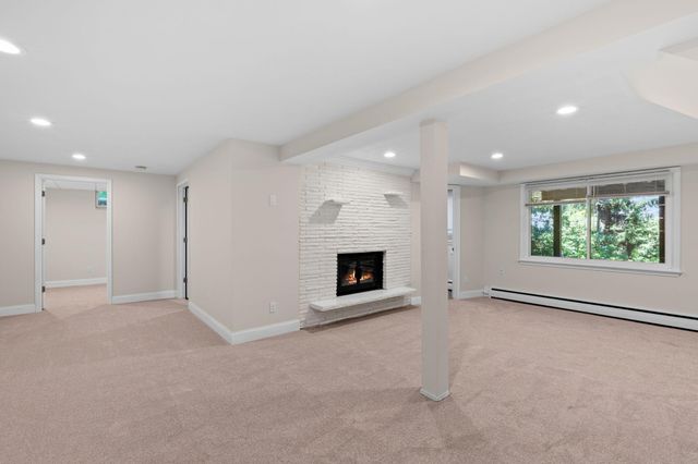 12918 Rutledge Circle, Minnetonka, MN 55305