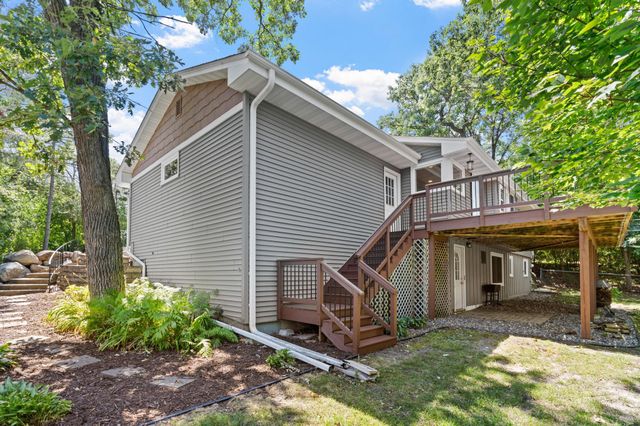 12918 Rutledge Circle, Minnetonka, MN 55305