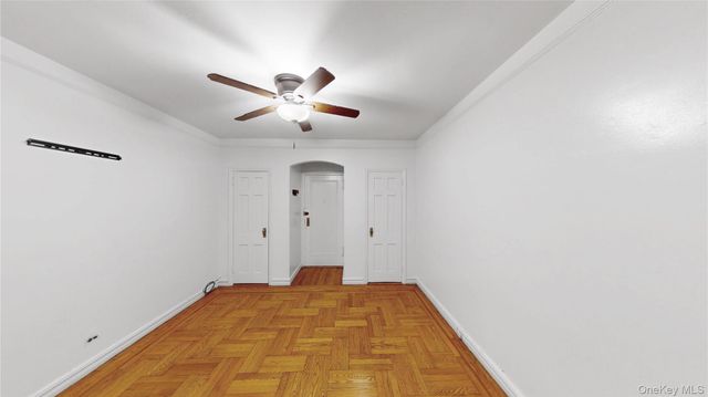 47-55 39th Place 1A, Sunnyside, NY 11104