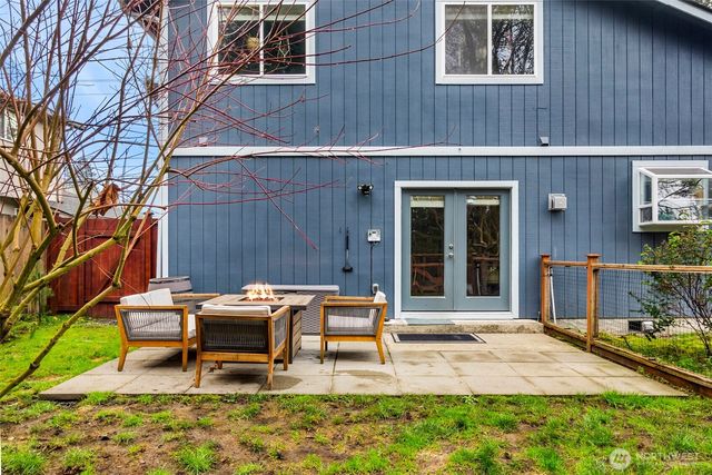 1312 22nd Avenue SE, Olympia, WA 98501