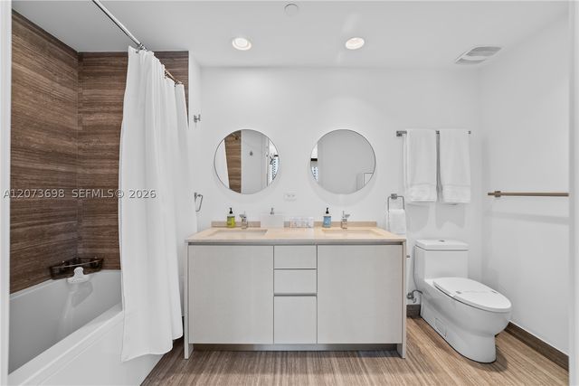 1010 Brickell Ave 1911, Miami, FL 33131