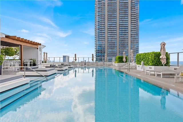 1010 Brickell Ave 1911, Miami, FL 33131