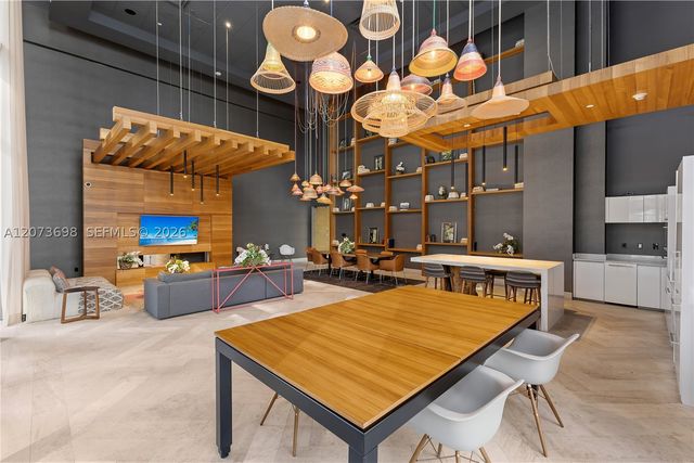 1010 Brickell Ave 1911, Miami, FL 33131