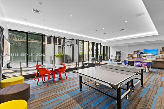 1010 Brickell Ave 1911, Miami, FL 33131