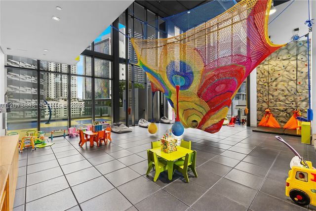 1010 Brickell Ave 1911, Miami, FL 33131