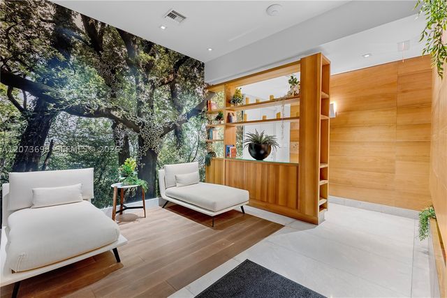 1010 Brickell Ave 1911, Miami, FL 33131