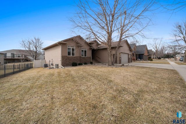 3105 Miramar Cir Circle, Sioux Falls, SD 57108