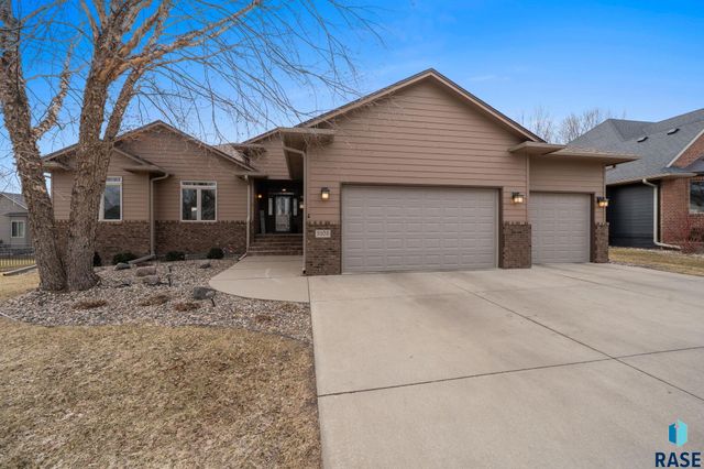 3105 Miramar Cir Circle, Sioux Falls, SD 57108
