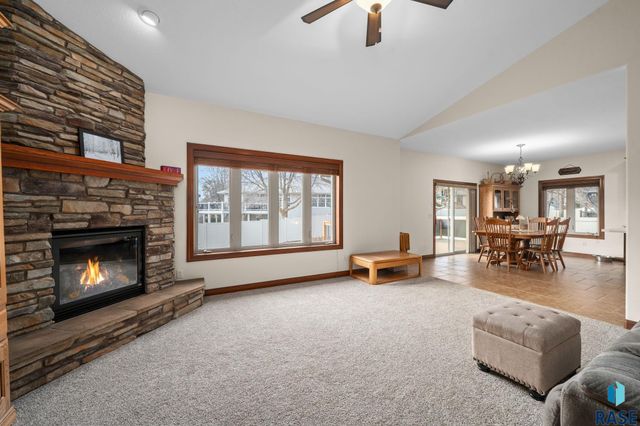 3105 Miramar Cir Circle, Sioux Falls, SD 57108