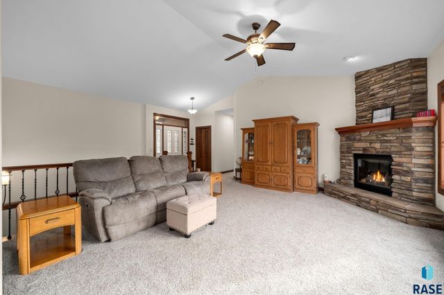 3105 Miramar Cir Circle, Sioux Falls, SD 57108