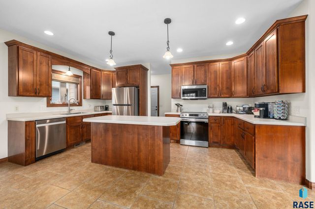 3105 Miramar Cir Circle, Sioux Falls, SD 57108