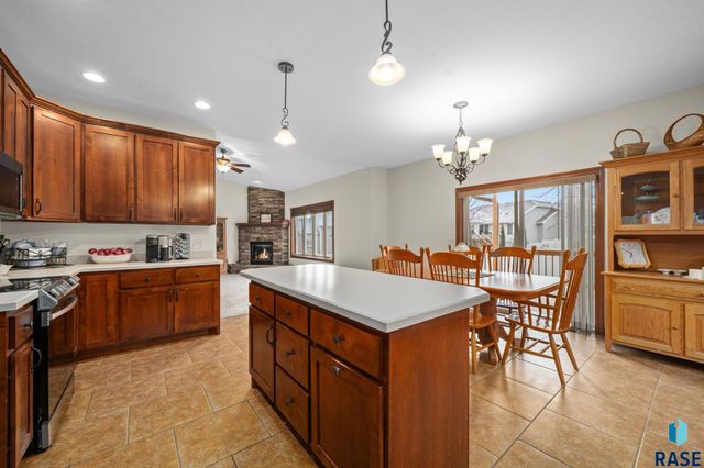 3105 Miramar Cir Circle, Sioux Falls, SD 57108