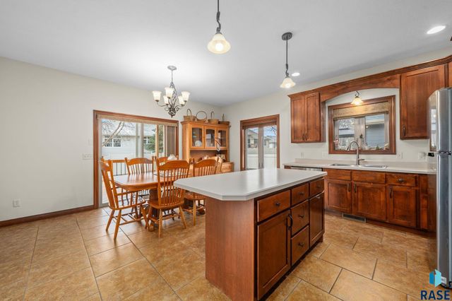 3105 Miramar Cir Circle, Sioux Falls, SD 57108