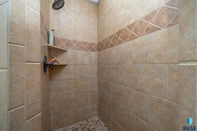 3105 Miramar Cir Circle, Sioux Falls, SD 57108