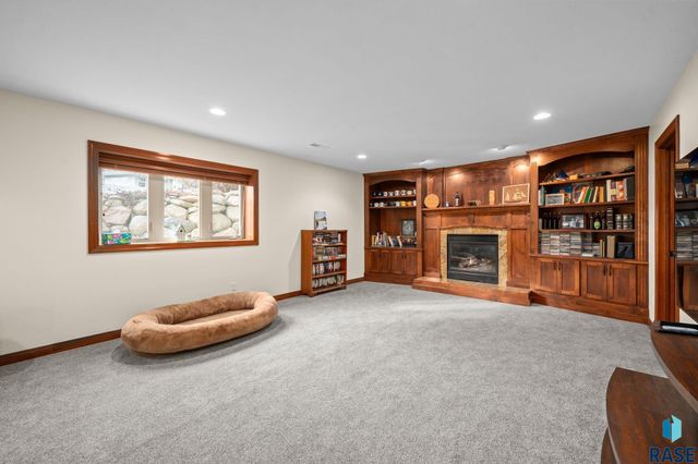 3105 Miramar Cir Circle, Sioux Falls, SD 57108